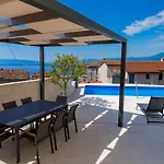 شقة Apartmants Belvedere غييكا